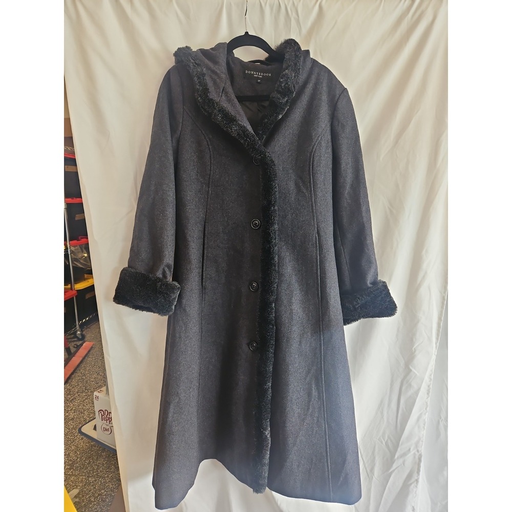 Donnybrook 12p Long Wool Coat